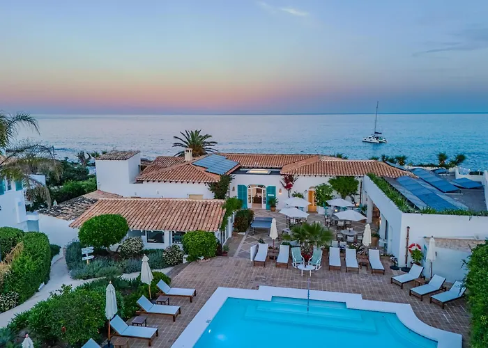 The Sea Club